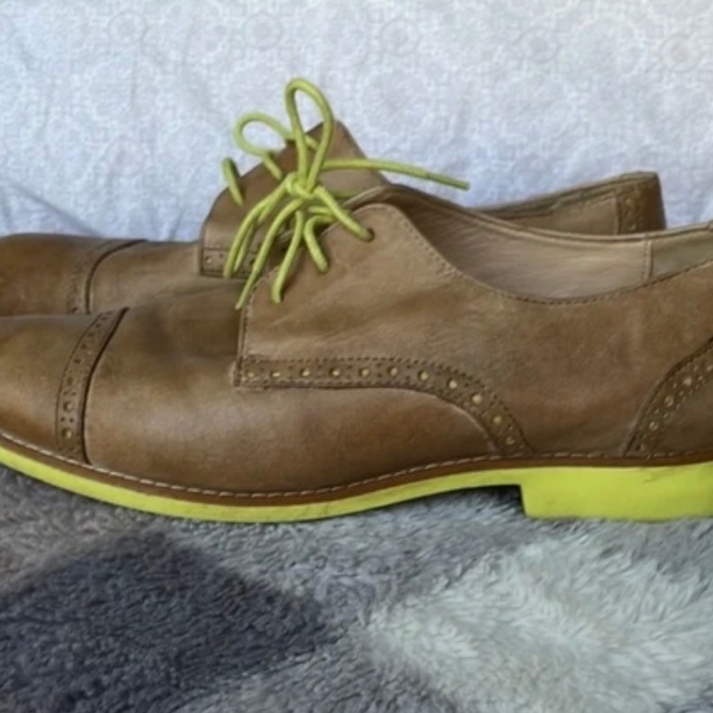 Cole Haan size 9 womens shoes